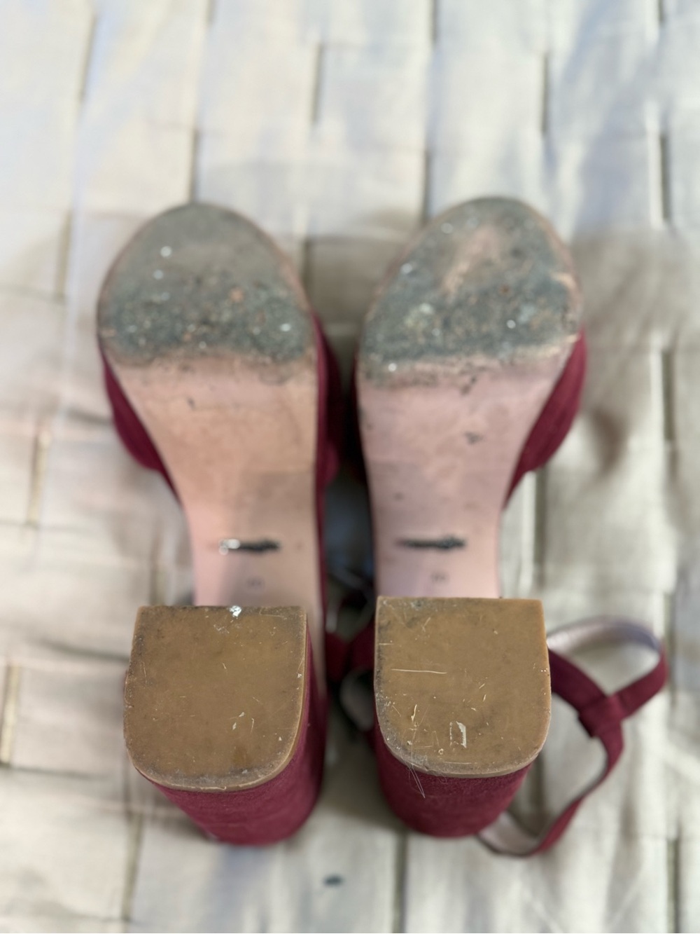 Uterque Women’s Burgundy Suede Platform Block Heel Sandals - Picture 5 of 7